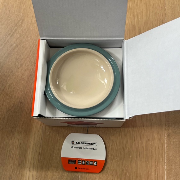 Le Creuset Stoneware Mini Round Cocotte - Ocean color - Picture 7 of 7